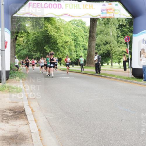 29.06.2025 - hella hamburg halbmarathon MichiJ http://msf.ph/oto/8253619 29.06.2025 10:29:08 Zwischen KM18-KM19 1603, 2949, 5916, 6080, 8467, 10934, 14924, 15424, 15813, 16761 meine-sportfotos.de