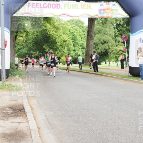 29.06.2025 - hella hamburg halbmarathon MichiJ http://msf.ph/oto/8253707 29.06.2025 10:29:08 Zwischen KM18-KM19 1603, 2949, 5916, 6080, 8467, 10934, 14924, 15424, 15813, 16761 meine-sportfotos.de