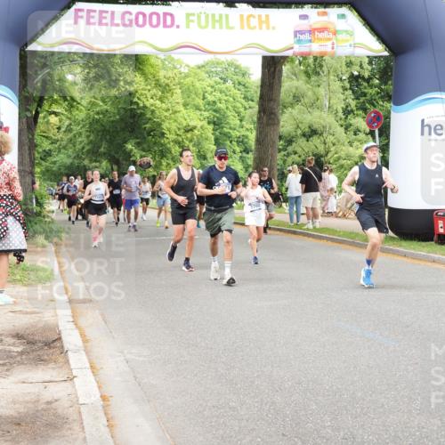 29.06.2025 - hella hamburg halbmarathon MichiJ http://msf.ph/oto/8253914 29.06.2025 10:52:22 Zwischen KM18-KM19 1062, 1559, 3328, 4307, 6322, 7210, 7211, 7760, 7888, 8171, 8894, 8960, 10402, 18199 meine-sportfotos.de