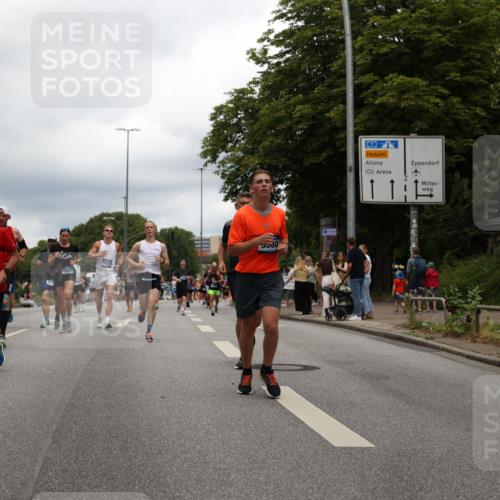 29.06.2025 - hella hamburg halbmarathon Yannick Fuchs http://msf.ph/oto/8254085 29.06.2025 10:48:05 20KM 1267, 1422, 1442, 1549, 1870, 2432, 2630, 3096, 3103, 3310, 3898, 4299, 5020, 5259, 6260, 6294, 6374, 7129, 7395, 7478, 7973, 8223, 8285, 8394, 9032, 9380, 9791, 9922, 10040, 11009, 11430, 11789, 12213, 12321, 12607, 13147, 13397, 13794, 13803, 13869, 14026, 14239, 14702, 15146, 16623, 16750, 16780, 17482, 17740, 17765, 18308, 18450, 18514, 18612, 18759, 19067, 19177 meine-sportfotos.de