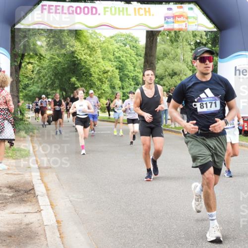 29.06.2025 - hella hamburg halbmarathon MichiJ http://msf.ph/oto/8254099 29.06.2025 10:52:24 Zwischen KM18-KM19 1062, 1559, 3328, 7760, 7888, 8171, 8219, 8894, 10402 meine-sportfotos.de