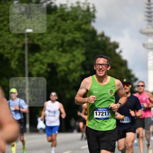 29.06.2025 - hella hamburg halbmarathon Dr. Thomas Lammeyer http://msf.ph/oto/8254773 29.06.2025 09:51:44 Kennedybrücke 1385, 1505, 1710, 1743, 2714, 2767, 3959, 4860, 5091, 5315, 5554, 5709, 6684, 7884, 8933, 10404, 10793, 10852, 10900 meine-sportfotos.de