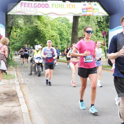 29.06.2025 - hella hamburg halbmarathon MichiJ http://msf.ph/oto/8254872 29.06.2025 10:52:30 Zwischen KM18-KM19 1034, 1062, 3112, 5464, 6590, 7760, 8219, 8405, 9994, 11027, 14022, 16355, 16847, 16911, 17707 meine-sportfotos.de
