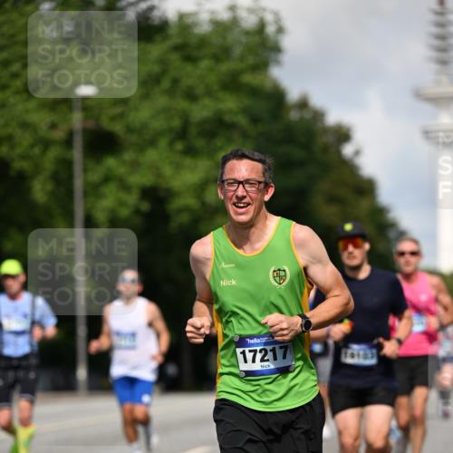 29.06.2025 - hella hamburg halbmarathon Dr. Thomas Lammeyer http://msf.ph/oto/8254923 29.06.2025 09:51:44 Kennedybrücke 1385, 1505, 1710, 1743, 2714, 2767, 3959, 4860, 5091, 5315, 5554, 5709, 6684, 7884, 8933, 10404, 10793, 10852, 10900 meine-sportfotos.de