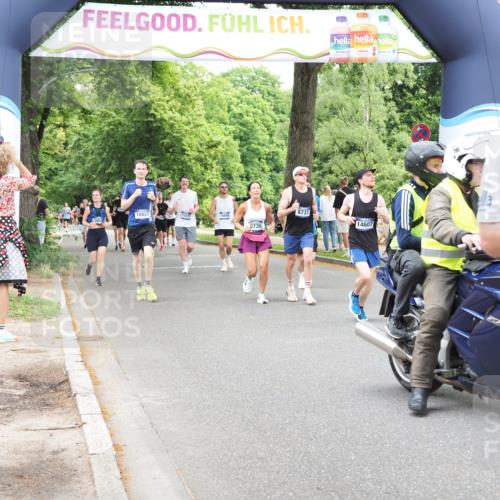 29.06.2025 - hella hamburg halbmarathon MichiJ http://msf.ph/oto/8255180 29.06.2025 10:52:33 Zwischen KM18-KM19 1034, 3112, 5464, 6590, 7826, 8405, 9737, 9994, 10736, 11027, 14022, 14607, 16355, 16847, 16911, 17707, 18726 meine-sportfotos.de