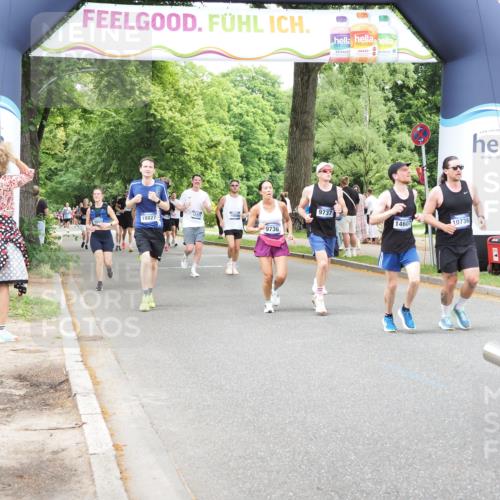 29.06.2025 - hella hamburg halbmarathon MichiJ http://msf.ph/oto/8255263 29.06.2025 10:52:33 Zwischen KM18-KM19 1034, 3112, 5464, 6590, 7826, 8405, 9737, 9994, 10736, 11027, 14022, 14607, 16355, 16847, 16911, 17707, 18726 meine-sportfotos.de