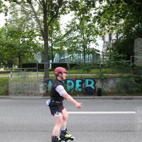 29.06.2025 - hella hamburg halbmarathon Yannick Fuchs http://msf.ph/oto/8255268 29.06.2025 09:35:15 20KM 1671, 1942 meine-sportfotos.de