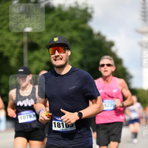 29.06.2025 - hella hamburg halbmarathon Dr. Thomas Lammeyer http://msf.ph/oto/8255407 29.06.2025 09:51:46 Kennedybrücke 1290, 1385, 1505, 1710, 1743, 2714, 2767, 3959, 4860, 5091, 5315, 5554, 5709, 6684, 7154, 7884, 8933, 10404, 10793, 10852, 10900 meine-sportfotos.de