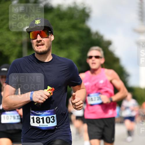 29.06.2025 - hella hamburg halbmarathon Dr. Thomas Lammeyer http://msf.ph/oto/8255443 29.06.2025 09:51:46 Kennedybrücke 1290, 1385, 1505, 1710, 1743, 2714, 2767, 3959, 4860, 5091, 5315, 5554, 5709, 6684, 7154, 7884, 8933, 10404, 10793, 10852, 10900 meine-sportfotos.de
