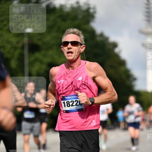 29.06.2025 - hella hamburg halbmarathon Dr. Thomas Lammeyer http://msf.ph/oto/8255522 29.06.2025 09:51:47 Kennedybrücke 1290, 1385, 1505, 1710, 1743, 2714, 2767, 3959, 4860, 5091, 5315, 5554, 5709, 6684, 7152, 7154, 7884, 8933, 9403, 10404, 10793, 10852, 10900 meine-sportfotos.de