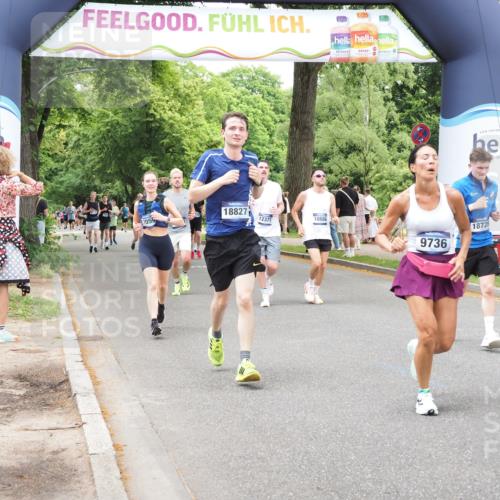 29.06.2025 - hella hamburg halbmarathon MichiJ http://msf.ph/oto/8255546 29.06.2025 10:52:35 Zwischen KM18-KM19 1034, 5464, 6590, 7826, 8405, 9736, 9737, 9994, 10736, 10886, 12371, 12473, 14607, 16355, 16847, 17059, 17707, 18726, 18827 meine-sportfotos.de