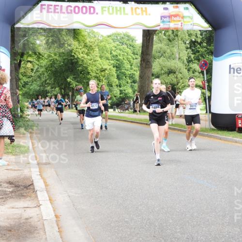 29.06.2025 - hella hamburg halbmarathon MichiJ http://msf.ph/oto/8256134 29.06.2025 10:52:42 Zwischen KM18-KM19 3578, 3746, 4488, 9165, 9736, 10781, 10886, 10998, 12371, 12473, 13481, 17059, 18827 meine-sportfotos.de