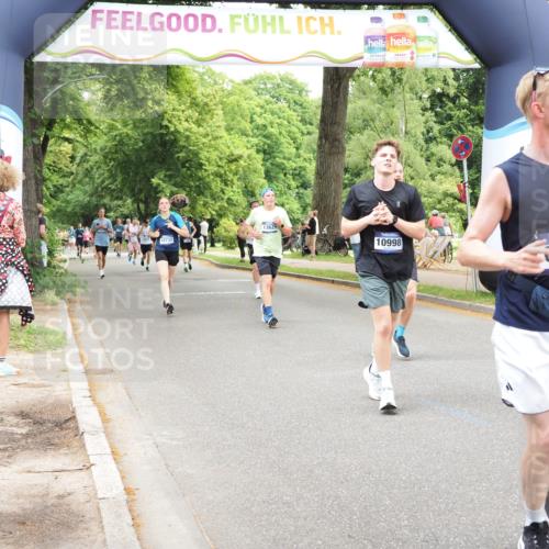 29.06.2025 - hella hamburg halbmarathon MichiJ http://msf.ph/oto/8256370 29.06.2025 10:52:45 Zwischen KM18-KM19 3578, 3746, 4488, 6572, 9165, 10067, 10781, 10998, 13481, 13625 meine-sportfotos.de