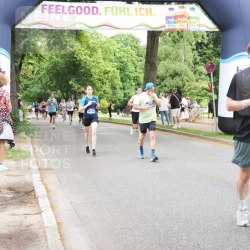 29.06.2025 - hella hamburg halbmarathon MichiJ http://msf.ph/oto/8256446 29.06.2025 10:52:46 Zwischen KM18-KM19 3578, 3746, 4488, 6572, 9165, 10067, 10781, 10998, 13481, 13566, 13625, 18732 meine-sportfotos.de