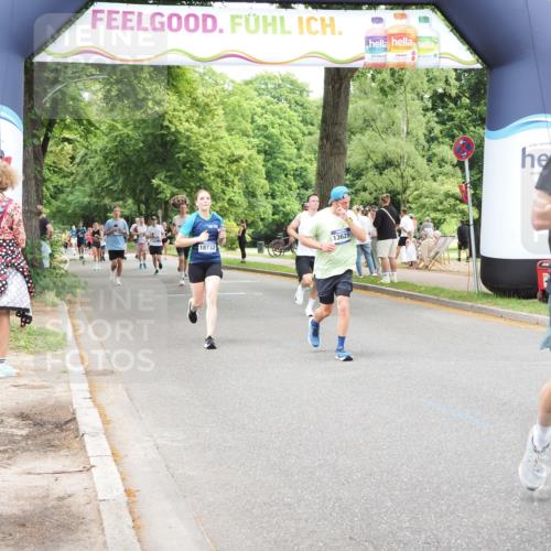 29.06.2025 - hella hamburg halbmarathon MichiJ http://msf.ph/oto/8256461 29.06.2025 10:52:46 Zwischen KM18-KM19 3578, 3746, 4488, 6572, 9165, 10067, 10781, 10998, 13481, 13566, 13625, 18732 meine-sportfotos.de