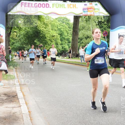 29.06.2025 - hella hamburg halbmarathon MichiJ http://msf.ph/oto/8256527 29.06.2025 10:52:48 Zwischen KM18-KM19 3578, 6572, 9165, 10067, 10998, 13566, 13625, 18732 meine-sportfotos.de