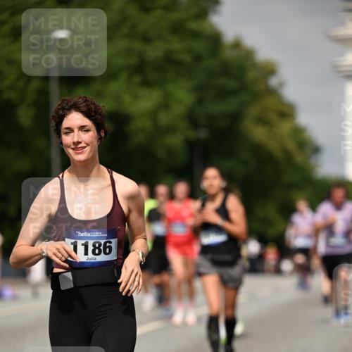 29.06.2025 - hella hamburg halbmarathon Dr. Thomas Lammeyer http://msf.ph/oto/8256561 29.06.2025 10:14:33 Kennedybrücke 1052, 1186, 1456, 5182, 5653, 5806, 7058, 8685, 9150, 9829 meine-sportfotos.de