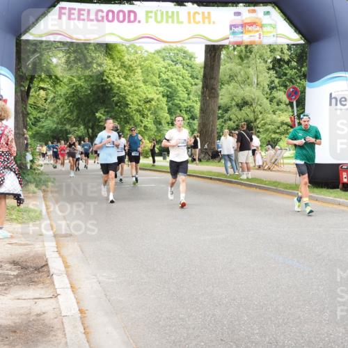 29.06.2025 - hella hamburg halbmarathon MichiJ http://msf.ph/oto/8256657 29.06.2025 10:52:49 Zwischen KM18-KM19 6572, 10067, 10998, 11416, 11887, 13566, 13625, 18732 meine-sportfotos.de
