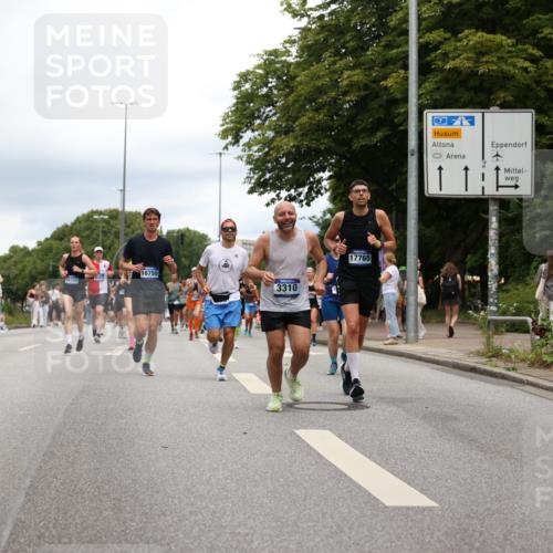 29.06.2025 - hella hamburg halbmarathon Yannick Fuchs http://msf.ph/oto/8256670 29.06.2025 10:48:21 20KM 1410, 1442, 1549, 1815, 2432, 3177, 3310, 3861, 3898, 4189, 6082, 6084, 6260, 6356, 6581, 6723, 6994, 7129, 7973, 8223, 8449, 8772, 8798, 9012, 9060, 9227, 10040, 10263, 10266, 11009, 11499, 11789, 12213, 12362, 12489, 13147, 13297, 13869, 14026, 14660, 14818, 15113, 15156, 15169, 15408, 15524, 16092, 16574, 16623, 16750, 17740, 17765, 18759, 19177 meine-sportfotos.de
