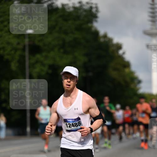 29.06.2025 - hella hamburg halbmarathon Dr. Thomas Lammeyer http://msf.ph/oto/8256788 29.06.2025 09:51:53 Kennedybrücke 1290, 1505, 1710, 2399, 2714, 2767, 3480, 3959, 5307, 5554, 5709, 6993, 7152, 7154, 7884, 8933, 9403, 10404, 10793, 10852 meine-sportfotos.de