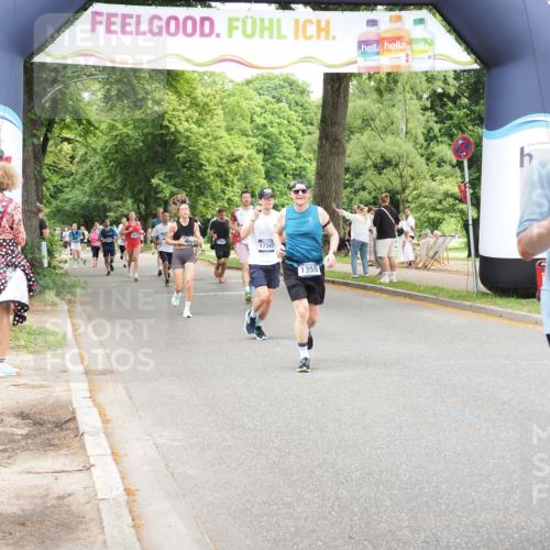 29.06.2025 - hella hamburg halbmarathon MichiJ http://msf.ph/oto/8256886 29.06.2025 10:52:53 Zwischen KM18-KM19 1355, 3994, 11416, 11887, 13566, 17347, 18732 meine-sportfotos.de