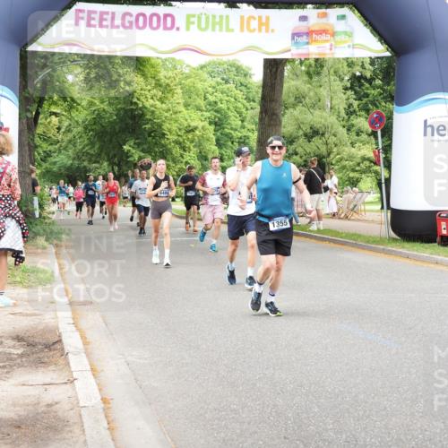 29.06.2025 - hella hamburg halbmarathon MichiJ http://msf.ph/oto/8256969 29.06.2025 10:52:54 Zwischen KM18-KM19 1355, 3994, 11416, 11887, 13566, 17347, 18721, 18732 meine-sportfotos.de