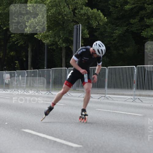 29.06.2025 - hella hamburg halbmarathon Jannik Wohlers http://msf.ph/oto/8257200 29.06.2025 08:49:04 Lombardsbrücke  meine-sportfotos.de