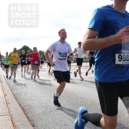 29.06.2025 - hella hamburg halbmarathon Lena Gebhardt http://msf.ph/oto/8257208 29.06.2025 09:56:55 Lombardsbrücke 1327, 1381, 1460, 1496, 1537, 1628, 1657, 1783, 1833, 1877, 2013, 2025, 2058, 2074, 2082, 2111, 2208, 2340, 2378, 2396, 2771, 2839, 2869, 2878, 2953, 2996, 3093, 3296, 3310, 3575, 3652, 3791, 4065, 4377, 4404, 4635, 4711, 4726, 4770, 4833, 4897, 5008, 5169, 5194, 5319, 5744, 5839, 6033, 6286, 6377, 6561, 6562, 6631, 7176, 7177, 7259, 7383, 7475, 7918, 8112, 8261, 8313, 8361, 8572, 8587, 8618, 8651, 8661, 8710, 8813, 8863, 8921, 8930, 9060, 9082, 9497, 9597, 9638 meine-sportfotos.de
