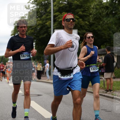 29.06.2025 - hella hamburg halbmarathon Yannick Fuchs http://msf.ph/oto/8257245 29.06.2025 10:48:24 20KM 1410, 1815, 2432, 3177, 3310, 3861, 3898, 4189, 6082, 6084, 6356, 6581, 6723, 6994, 7129, 8223, 8449, 8698, 8772, 8798, 9012, 9060, 9227, 10040, 10191, 10263, 10266, 11009, 11499, 11789, 12213, 12362, 12489, 13147, 13297, 13869, 14660, 14818, 15113, 15156, 15169, 15408, 15524, 15879, 16092, 16574, 16623, 16750, 17740, 17765, 18759, 19177 meine-sportfotos.de