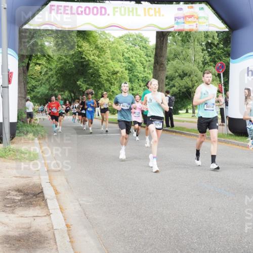 29.06.2025 - hella hamburg halbmarathon MichiJ http://msf.ph/oto/8257397 29.06.2025 10:29:33 Zwischen KM18-KM19 1800, 3618, 4205, 4634, 4893, 5007, 5014, 5026, 6152, 7284, 7796, 8074, 8122, 8358, 8966, 11922, 12385, 13268, 13483, 16249, 16599, 17724, 17834 meine-sportfotos.de