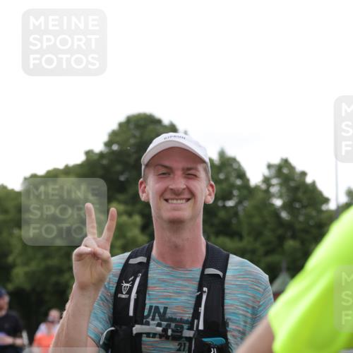 29.06.2025 - hella hamburg halbmarathon Jannik Wohlers http://msf.ph/oto/8257778 29.06.2025 10:32:05 Lombardsbrücke 1199, 1640, 3365, 3653, 3670, 4365, 4857, 5783, 5871, 5941, 6228, 6312, 6315, 7308, 7309, 7468, 7531, 7633, 7702, 7749, 8124, 8127, 8303, 8625, 8787, 8840, 8914, 8993, 9010, 9125, 9706, 9765, 10002, 10354, 10624, 10828, 11205, 11225, 11362, 11787, 11972, 12443, 12864, 13284, 13335, 13423, 14099, 14159, 14494, 14788, 14888, 15071, 15086, 15088, 15120, 15147, 15364, 15569, 15847, 15987, 16187, 16898, 16999, 17167, 18069, 18706 meine-sportfotos.de