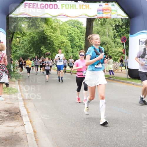 29.06.2025 - hella hamburg halbmarathon MichiJ http://msf.ph/oto/8257786 29.06.2025 10:53:05 Zwischen KM18-KM19 1249, 1781, 4499, 5951, 8402, 8917, 8926, 9829, 10389, 17836, 17866, 18178, 18754 meine-sportfotos.de