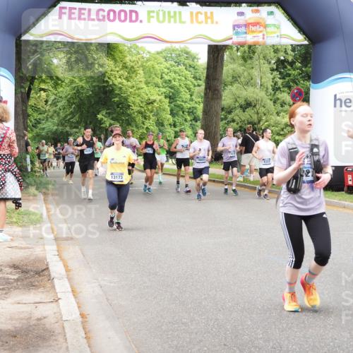 29.06.2025 - hella hamburg halbmarathon MichiJ http://msf.ph/oto/8258005 29.06.2025 10:53:09 Zwischen KM18-KM19 1781, 4227, 4322, 4499, 5951, 8402, 8926, 10389, 13173, 15678, 17077, 18178, 18655 meine-sportfotos.de