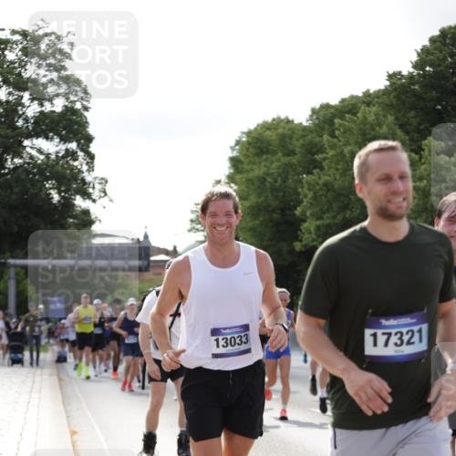 29.06.2025 - hella hamburg halbmarathon Jannik Wohlers http://msf.ph/oto/8258752 29.06.2025 09:57:50 Lombardsbrücke 1034, 1179, 1190, 1258, 1335, 1815, 2034, 2070, 2138, 2417, 2636, 2711, 4814, 4903, 5093, 5672, 5721, 6164, 6272, 6754, 6897, 7409, 7509, 7724, 7856, 7896, 8154, 8311, 8449, 8508, 8590, 8689, 9012, 9057, 9065, 9145, 9163, 9562, 9656, 10084, 11217, 11416, 11607, 11789, 11791, 12624, 13033, 13691, 14323, 14365, 14571, 14678, 15061, 16213, 16409, 16563, 16653, 16879, 16924, 17176, 17321, 17415, 17825, 18514, 18551, 18799, 18810, 18811, 18867 meine-sportfotos.de