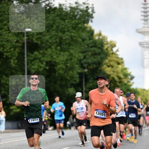 29.06.2025 - hella hamburg halbmarathon Dr. Thomas Lammeyer http://msf.ph/oto/8258828 29.06.2025 09:51:58 Kennedybrücke 1290, 1505, 1710, 2399, 2714, 2767, 3480, 4359, 5307, 5554, 5709, 6993, 7152, 7154, 7884, 8571, 8933, 9403, 10404, 10793, 10852 meine-sportfotos.de