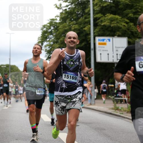 29.06.2025 - hella hamburg halbmarathon Yannick Fuchs http://msf.ph/oto/8258887 29.06.2025 10:48:31 20KM 1327, 1410, 1496, 1815, 2474, 2771, 3041, 3177, 3310, 3791, 3794, 3861, 3945, 4189, 4231, 4938, 6082, 6084, 6356, 6443, 6581, 6723, 6994, 8223, 8449, 8514, 8698, 8772, 8798, 9012, 9060, 9227, 10191, 10192, 10263, 10266, 11333, 11499, 11747, 12186, 12362, 12489, 13297, 13869, 14036, 14175, 14592, 14638, 14660, 14818, 14948, 15113, 15156, 15169, 15408, 15524, 15879, 16092, 16574, 16750, 17740, 17765, 19177 meine-sportfotos.de
