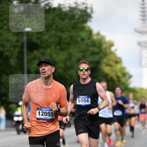 29.06.2025 - hella hamburg halbmarathon Dr. Thomas Lammeyer http://msf.ph/oto/8259042 29.06.2025 09:51:59 Kennedybrücke 1290, 1505, 1710, 2399, 2714, 2767, 3480, 4359, 5307, 5554, 5709, 6993, 7152, 7154, 7884, 8571, 8933, 9403, 10404, 10852 meine-sportfotos.de