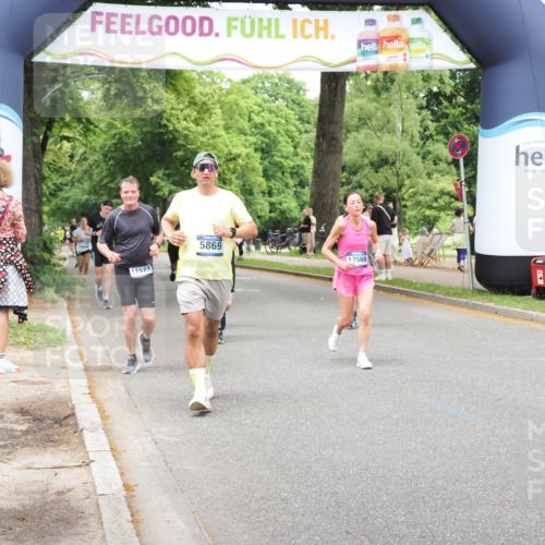 29.06.2025 - hella hamburg halbmarathon MichiJ http://msf.ph/oto/8259265 29.06.2025 10:53:21 Zwischen KM18-KM19 4286, 4782, 5869, 7323, 7485, 11191, 11523, 16166, 16602, 17569 meine-sportfotos.de
