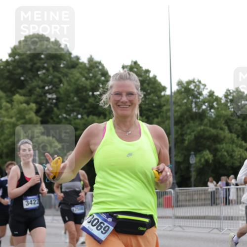 29.06.2025 - hella hamburg halbmarathon Jannik Wohlers http://msf.ph/oto/8259539 29.06.2025 10:32:27 Lombardsbrücke 1078, 1237, 1732, 2059, 2276, 3391, 3422, 3660, 3708, 3753, 4446, 4555, 5110, 6040, 6861, 7387, 7750, 7982, 8170, 8839, 9034, 9143, 9188, 9471, 9542, 9768, 10013, 10048, 10203, 10277, 10470, 10770, 11076, 11248, 11756, 12423, 12424, 12470, 12508, 12907, 13789, 14301, 14347, 15171, 15997, 16129, 16502, 16702, 17041, 17102, 17157, 17317, 17417, 17508, 17664, 18502, 18927, 19156, 19213 meine-sportfotos.de