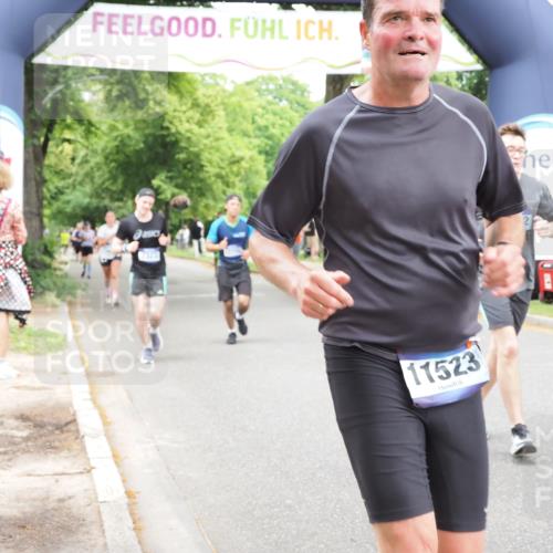 29.06.2025 - hella hamburg halbmarathon MichiJ http://msf.ph/oto/8259576 29.06.2025 10:53:24 Zwischen KM18-KM19 2142, 5869, 7323, 7485, 11191, 11523, 15394, 16166, 16602, 17569 meine-sportfotos.de