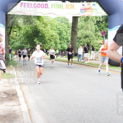 29.06.2025 - hella hamburg halbmarathon MichiJ http://msf.ph/oto/8259803 29.06.2025 10:53:27 Zwischen KM18-KM19 2142, 3071, 5869, 7323, 11191, 11523, 12255, 15394, 16602, 17569 meine-sportfotos.de