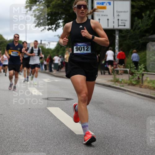 29.06.2025 - hella hamburg halbmarathon Yannick Fuchs http://msf.ph/oto/8259981 29.06.2025 10:48:34 20KM 1125, 1327, 1410, 1496, 1815, 2474, 2561, 2771, 2884, 3041, 3177, 3791, 3794, 3861, 3945, 4189, 4231, 4938, 5319, 6082, 6084, 6356, 6443, 6581, 6587, 6723, 6994, 8449, 8514, 8698, 8772, 8798, 9012, 9060, 9227, 10191, 10192, 10263, 10266, 11333, 11499, 11747, 11976, 12186, 12362, 12489, 12961, 13297, 13988, 14036, 14175, 14592, 14638, 14660, 14818, 14948, 15113, 15156, 15169, 15389, 15408, 15524, 15879, 16047, 16092, 16574, 17740 meine-sportfotos.de