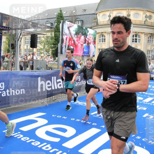 29.06.2025 - hella hamburg halbmarathon Michael Strokosch http://msf.ph/oto/8260038 29.06.2025 10:51:30 Ziel 1335, 2364, 2411, 2946, 5820, 7943, 8989, 9214, 9656, 11124, 11422, 13403, 13792, 15871, 15950, 16357, 17131, 18489 meine-sportfotos.de