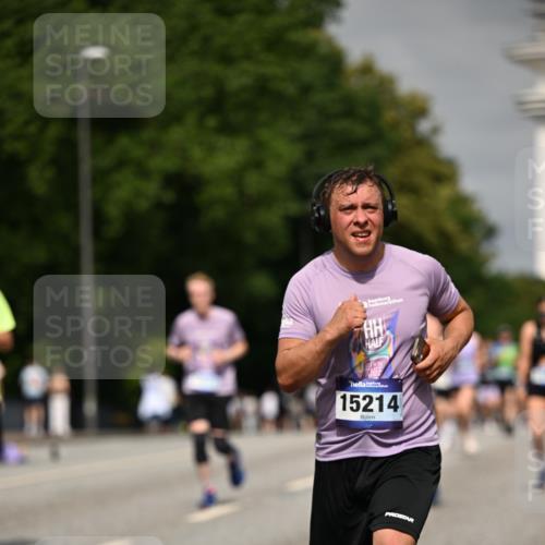 29.06.2025 - hella hamburg halbmarathon Dr. Thomas Lammeyer http://msf.ph/oto/8260089 29.06.2025 10:14:38 Kennedybrücke 1052, 1186, 1548, 1781, 5182, 5653, 5806, 7058, 8561, 8685, 9150, 9829 meine-sportfotos.de
