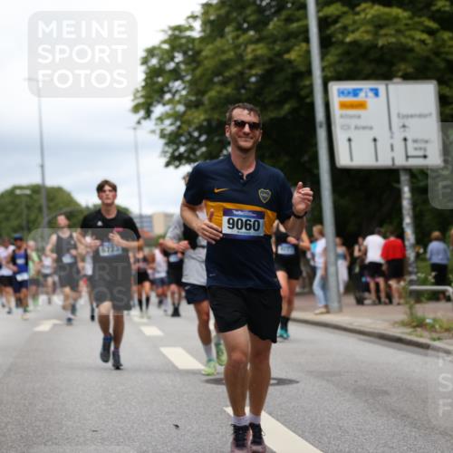 29.06.2025 - hella hamburg halbmarathon Yannick Fuchs http://msf.ph/oto/8260439 29.06.2025 10:48:36 20KM 1125, 1327, 1410, 1496, 1628, 1815, 2474, 2561, 2771, 2884, 3041, 3177, 3791, 3794, 3861, 3945, 4189, 4231, 4938, 5319, 6082, 6084, 6356, 6433, 6443, 6581, 6587, 6723, 6994, 8449, 8514, 8698, 8772, 8798, 8973, 9012, 9060, 9227, 10191, 10192, 10263, 10266, 10368, 10376, 11184, 11333, 11499, 11747, 11797, 11976, 12186, 12362, 12489, 12961, 13297, 13988, 14036, 14175, 14592, 14638, 14660, 14818, 14948, 15113, 15156, 15169, 15389, 15408, 15524, 15879, 16047, 16092, 16574 meine-sportfotos.de