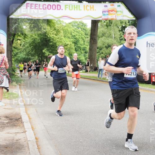 29.06.2025 - hella hamburg halbmarathon MichiJ http://msf.ph/oto/8260668 29.06.2025 10:53:37 Zwischen KM18-KM19 5976, 6059, 9405, 9559, 10213, 11507, 12313, 16546 meine-sportfotos.de