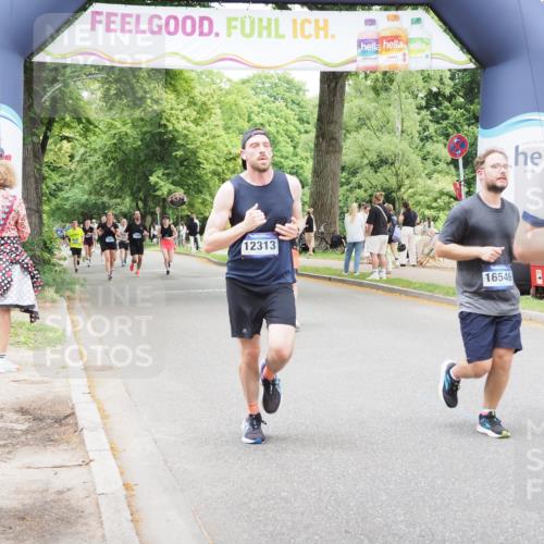 29.06.2025 - hella hamburg halbmarathon MichiJ http://msf.ph/oto/8260676 29.06.2025 10:53:38 Zwischen KM18-KM19 5976, 6059, 9405, 9559, 10213, 11507, 12313, 16546 meine-sportfotos.de