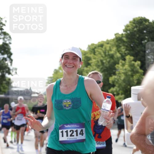 29.06.2025 - hella hamburg halbmarathon Jannik Wohlers http://msf.ph/oto/8260729 29.06.2025 09:58:09 Lombardsbrücke 1285, 1727, 2029, 2518, 2656, 2883, 3041, 3097, 3819, 3859, 4120, 4152, 4167, 5259, 5378, 5721, 5894, 6433, 6592, 6759, 6877, 7716, 8311, 8393, 8825, 10084, 11214, 11638, 11870, 12362, 12483, 12526, 12632, 12633, 12735, 12761, 13465, 13470, 13536, 14266, 14323, 14365, 14626, 14678, 14805, 14845, 15389, 15523, 15727, 15854, 15914, 16176, 16409, 16470, 16653, 16830, 16879, 16924, 17346, 17348, 18551, 18799, 18867, 19244 meine-sportfotos.de