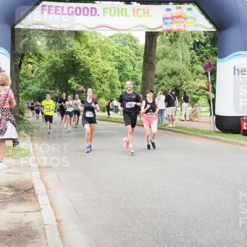29.06.2025 - hella hamburg halbmarathon MichiJ http://msf.ph/oto/8260747 29.06.2025 10:53:43 Zwischen KM18-KM19 1329, 5976, 10213, 11507, 12313, 16546, 17500 meine-sportfotos.de