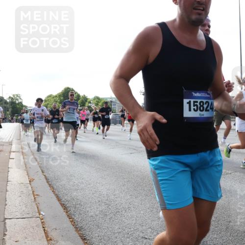29.06.2025 - hella hamburg halbmarathon Lena Gebhardt http://msf.ph/oto/8260805 29.06.2025 09:57:03 Lombardsbrücke 1327, 1381, 1442, 1460, 1496, 1537, 1657, 1783, 1833, 2013, 2025, 2058, 2074, 2111, 2119, 2208, 2340, 2378, 2396, 2595, 2814, 2839, 2869, 2878, 3093, 3310, 3575, 3652, 3791, 4065, 4377, 4404, 4635, 4726, 4770, 4897, 5008, 5013, 5021, 5169, 5194, 5319, 5744, 5839, 6033, 6286, 6377, 6561, 6562, 6631, 6720, 6762, 7176, 7177, 7259, 7475, 7918, 8112, 8261, 8313, 8361, 8572, 8587, 8618, 8651, 8661, 8710, 8813, 8863, 8921, 8930, 9060, 9082, 9316, 9497, 9597, 9638 meine-sportfotos.de